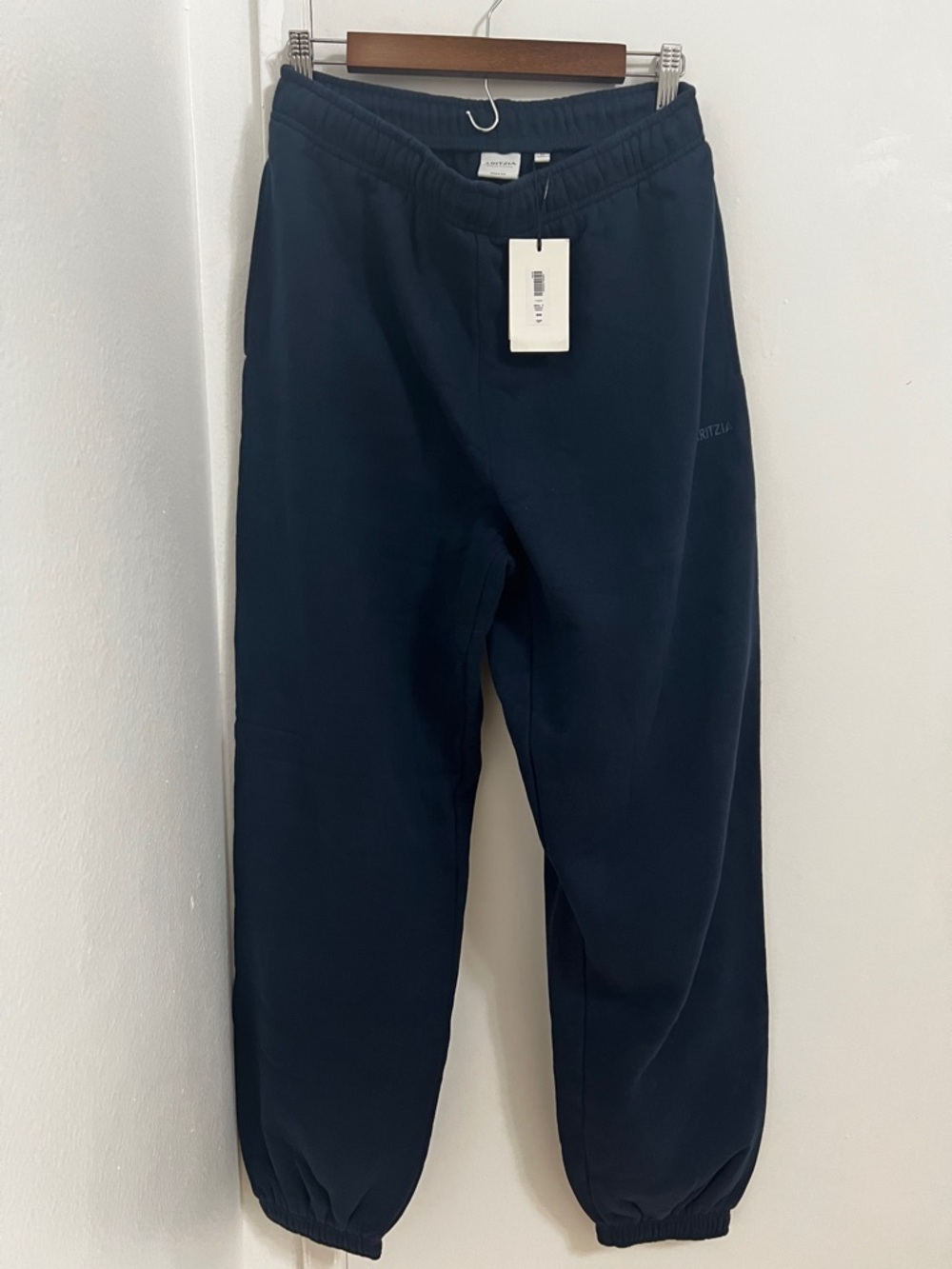 Aritzia Cozy Sweatfleece Mega Jogger - Admiral - Size M NWT